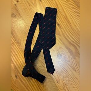 Gucci silk mens tie Classic Navy Tie with Red Pattern